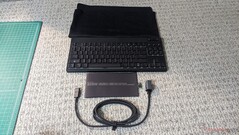 De BlackWidow V4 HyperSpeed TKL-accessoires