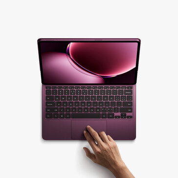 De Pad 9 Pro Max met toetsenbordaccessoire