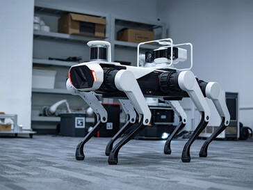 Voor- en zijaanzicht van de robot (Afbeelding bron: iF Design)