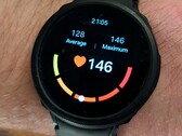 De Galaxy Watch is wat veel mensen gebruiken om trainingen en hartslagzones bij te houden, dus men zou hopen dat het nauwkeurig is (Afbeelding Bron: David Devey / Notebookcheck)