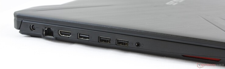 Linkerkant: stroomadapter, Gigabit RJ-45, HDMI 2.0, USB 2.0 Type-A, 2x USB Type-A 3.1 Gen. 1, 3.5 mm audiopoort