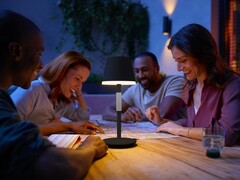 De lancering van de Philips Hue Go-lamp is uitgesteld tot begin volgend jaar. (Afbeelding bron: Signify)