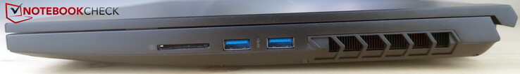 Rechts: 2x USB-A 3.2 Gen1, SD-kaartlezer