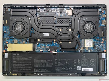 G14 2025 met verbeterde koeling voor krachtigere GPU's. (Afbeeldingsbron: Notebookcheck)