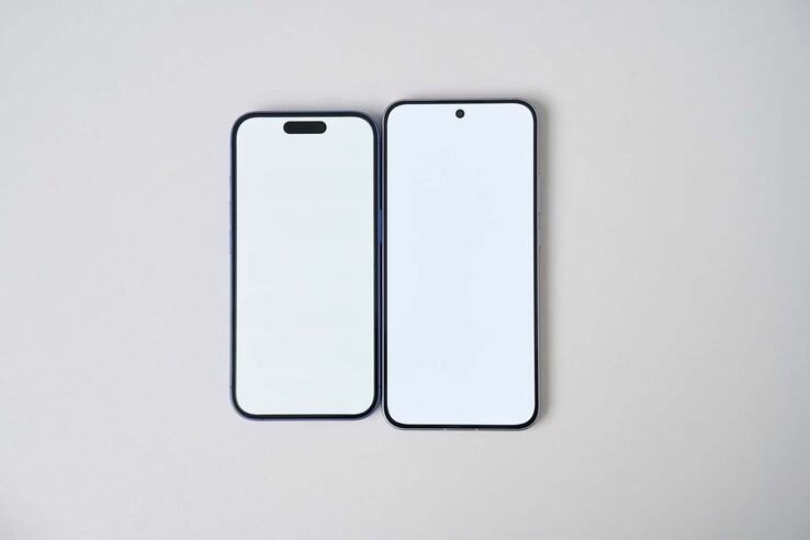 In een nieuw lek wordt de "Reno13" tegenover de iPhone 16 gezet. (Bron: Digital Chat Station via Weibo)