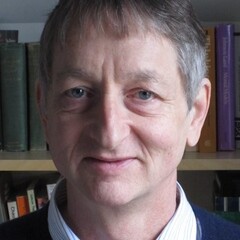 Geoffrey Hinton hield zich een halve eeuw bezig met deep learning-projecten (Bron: Geoffrey Hinton op Twitter)