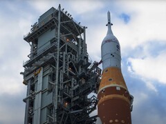 Artemis II met ESA-logo en NASA-logo (Bron ESA via YouTube)