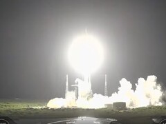 Afbeelding van de Falcon 9-raket tijdens de lancering (Afbeeldingsbron: NASA; bijgesneden)