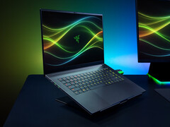 De Razer Blade 16 heeft nog steeds geen ingebouwd numeriek toetsenblok, in tegenstelling tot veel andere 16-inch gaming laptops.