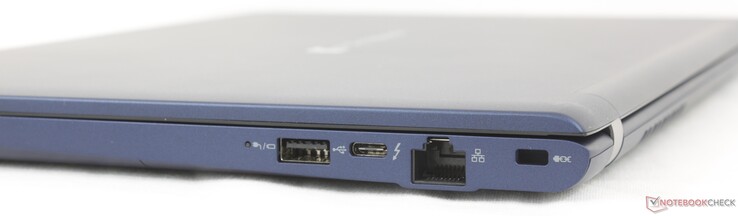 Rechts: USB-A 3.2 Gen. 1, USB-C Thunderbolt 4 met DisplayPort + Power Delivery, RJ-45 (1 Gbps), Kensington-slot