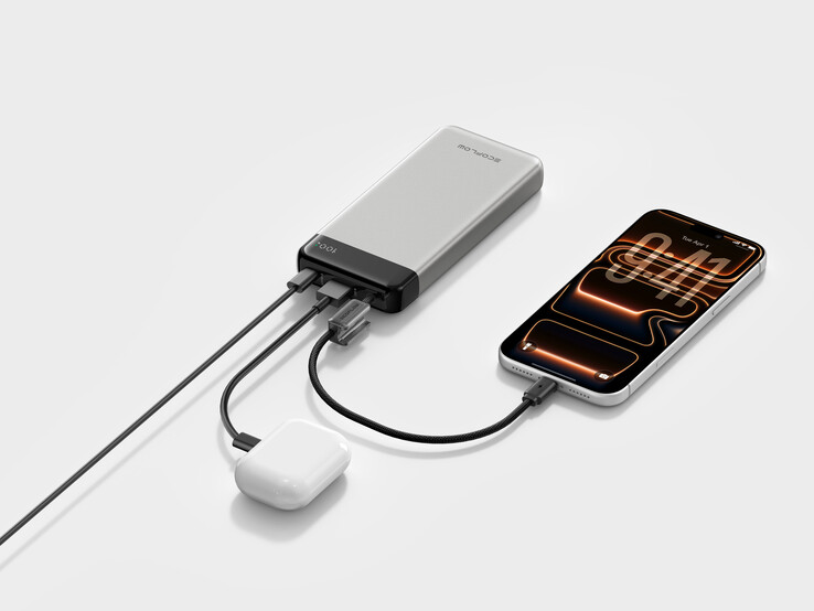 De Rapid powerbank (20K, 45 W) heeft een ingebouwde USB-C kabel die ook dienst doet als draagriem