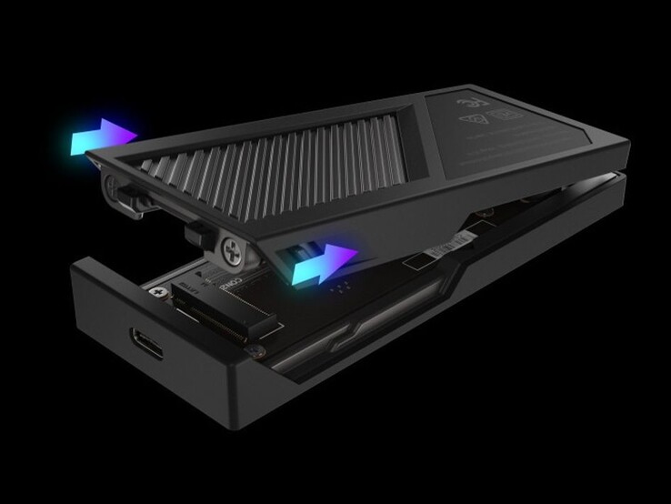 De Asus ROG Strix Aiolos heeft een gereedschapsloos ontwerp