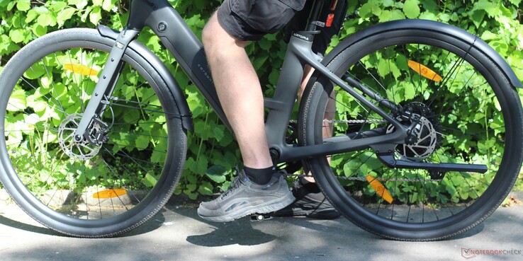 De fiets is niet ideaal voor langere rijders