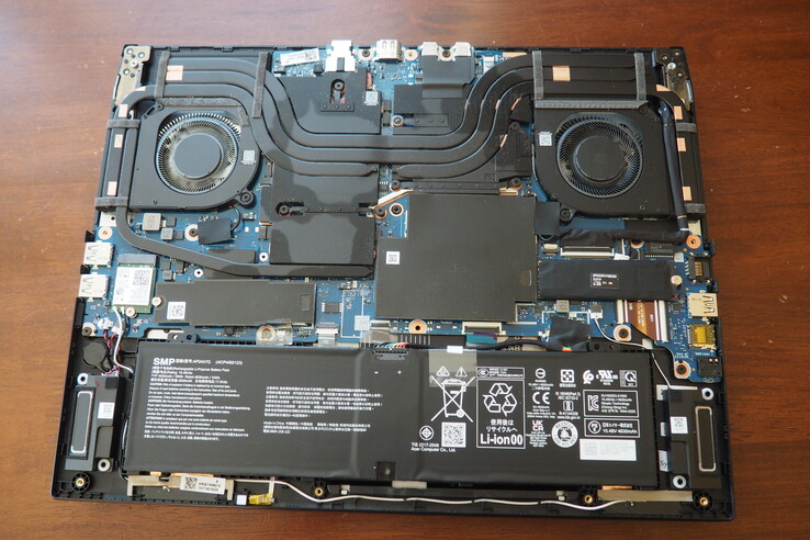 Acer Predator Helios Neo 16S AI