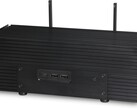 Quiet PC plaatst de Intel NUC 14 Pro+ componenten in de Akasa Turing RC Pro behuizing. (Afbeelding Bron: Quiet PC)