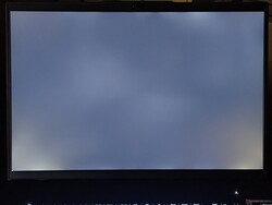 Backlight bleeding (hier verbeterd weergegeven)