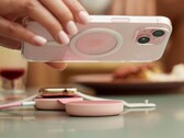 De Twelve South ButterFly SE 2-in-1 Qi2-lader is een nieuwe oplaadoplossing voor iPhones en meer. (Afbeeldingsbron: Twelve South)
