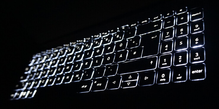 De toetsenbordverlichting heeft twee helderheidsniveaus.