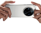 De nieuwe Find X8 Ultra heeft een Night God penta camerasysteem. (Afbeeldingsbron: Oppo)