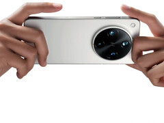 De nieuwe Find X8 Ultra heeft een Night God penta camerasysteem. (Afbeeldingsbron: Oppo)