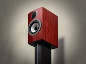 De Bowers &amp; Wilkins 707 Prestige Edition heeft een glanzende afwerking van twaalf laklagen