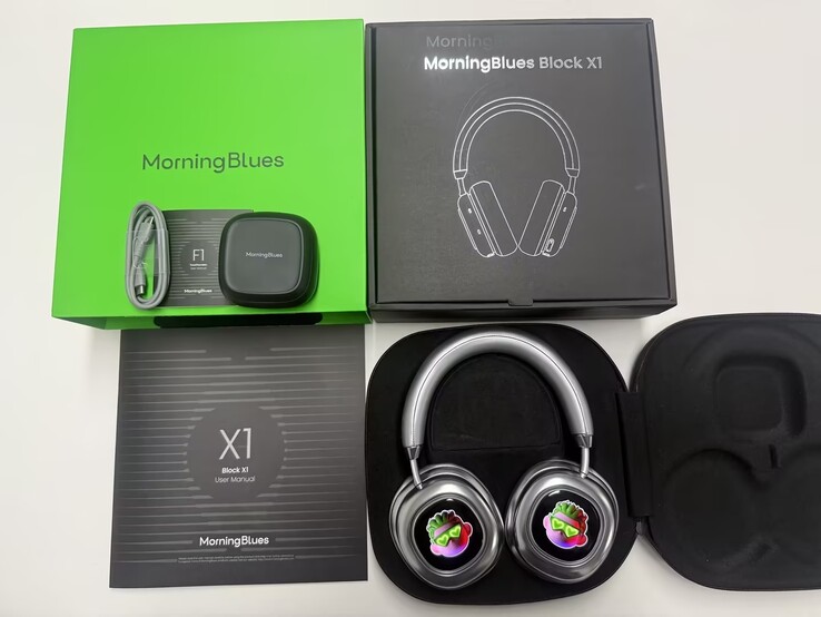 De MorningBlues VWS-hoofdtelefoon heeft een batterijlevensduur tot 60 uur op een enkele lading terwijl u hem zonder touchscreen gebruikt (Afbeelding bron: MorningBlues)