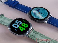 De Samsung Galaxy Watch 8 kan antioxidantniveaus meten. Afgebeeld: de twee maten van de smartwatch. (Afbeeldingsbron: Notebookcheck)