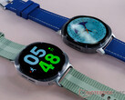 De Samsung Galaxy Watch 8 kan antioxidantniveaus meten. Afgebeeld: de twee maten van de smartwatch. (Afbeeldingsbron: Notebookcheck)