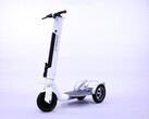 De Striemo driewielige e-scooter heeft een balansondersteunend mechanisme voor maximale stabiliteit. (Afbeelding bron: Striemo)
