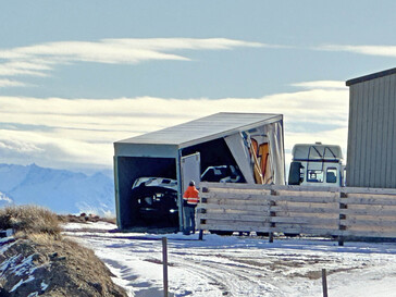 Foto's van de Cybertruck werden genomen op de Southern Hemisphere Proving Grounds, waar de elektrische pick-uptruck wintertests ondergaat. (Afbeelding bron: Cybertruck Owners Club)