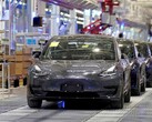 Tesla Model 3 en Model Y leveringen zullen waarschijnlijk nog meer vertraging oplopen. (Image Source: Reuters via Hindustan Times)