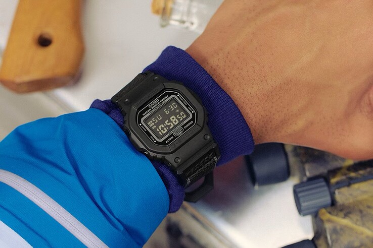 G-Shock DW-5600MNC-1