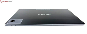 Boven: Volumeknop, microfoon, microSD-sleuf, microfoon