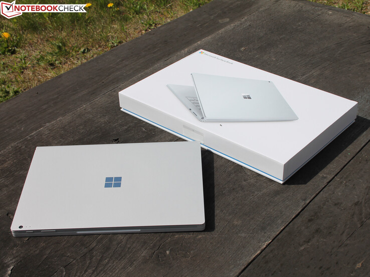 Surface Book met Performance Base