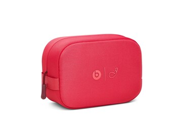 De hoofdtelefoon wordt geleverd met een bijpassende draagtas. (Afbeeldingsbron: Beats by Dre)