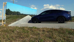 De HW3 Model Y is niet geslaagd voor de Wile E. Coyote-wegmuur botsproef. (Afbeeldingsbron: Kyle Paul/X)