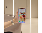 Een Vivo smartphone bestuurt een auto (bron: Vivo)