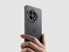 De OnePlus 13R die in het Verenigd Koninkrijk en de EU wordt verkocht, wordt geleverd in een kleinere verpakking. (Afbeeldingsbron: OnePlus)