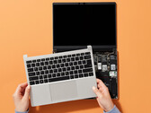 Kader Laptop 13.5 Intel 12e gen review: Net als de Microsoft Surface, maar dan daadwerkelijk te repareren