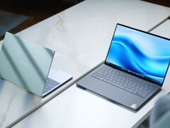 De nieuwe Dell XPS 13 2026 weegt slechts 1 kg (2,2 lbs.).