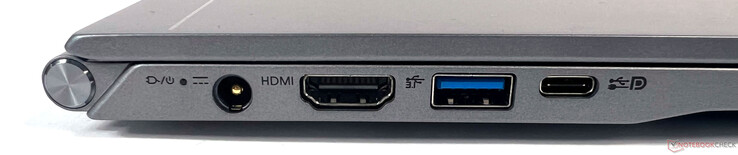 Links: 1x voeding, 1x HDMI 2.0 (met HDCP), 1x USB 3.2 Gen 1 (Type-A ), 1x Thunderbolt 4 (Type-C) met USB 4, DP, PD, en opladen