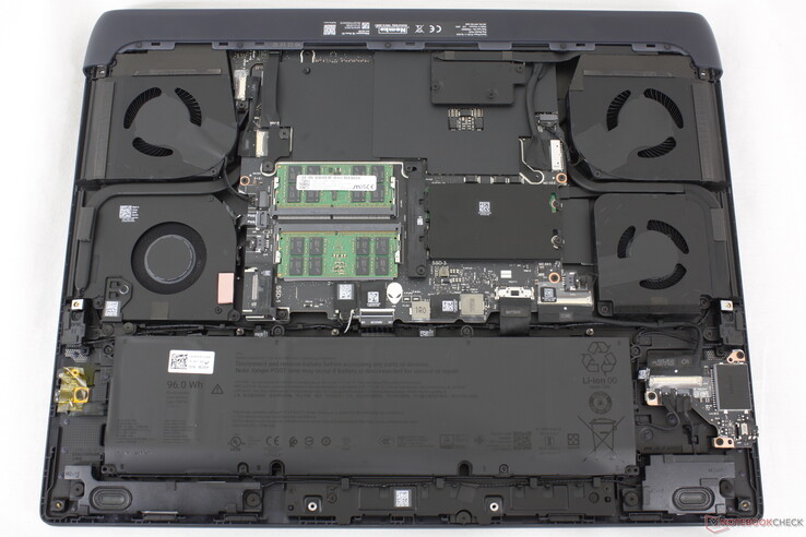 Alienware 18 Area-51 internals