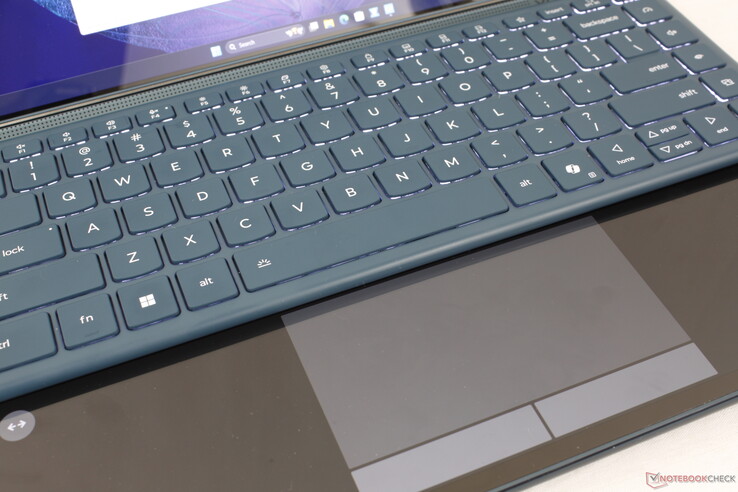 Afneembaar Bluetooth-toetsenbord met virtueel touchpad
