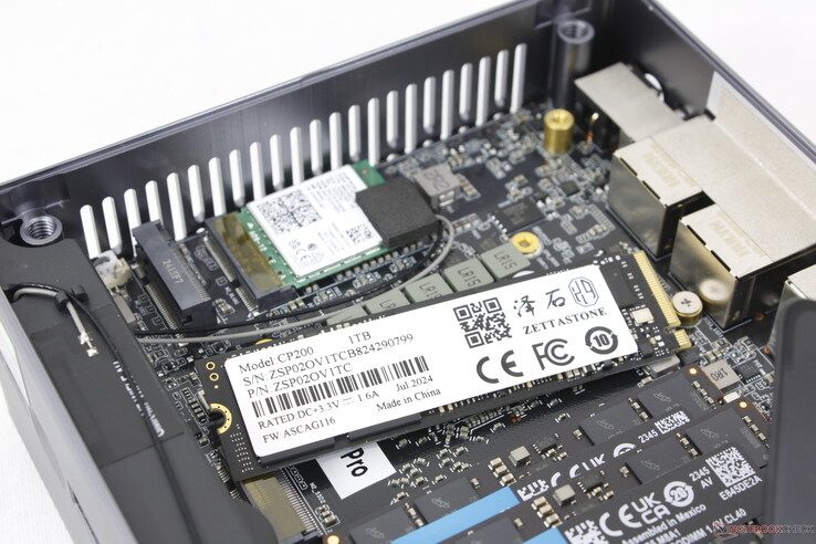 Ondersteunt tot twee M.2 2280 SSD's