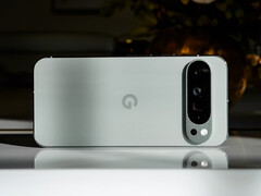 De Pixel 9-serie heeft naar verluidt last van verschillende apparaat-brekende bugs nadat het is bijgewerkt naar de nieuwste openbare Android 16 build van Google. (Afbeeldingsbron: Triyansh Gill & Unsplash)