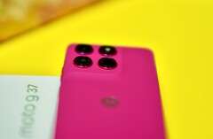 De behuizing van de Moto G37 is stijlvol, maar de bouwkwaliteit is niet perfect.
