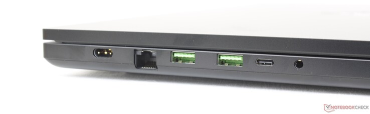 Links: AC-adapter, 2,5 Gbps RJ-45, 2x USB-A 3.2 Gen. 2, USB-C w Power Delivery + DisplayPort 1.4, 3,5 mm headset