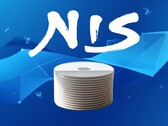 Het logo van NIS America is afgebeeld boven lege PS5-schijven