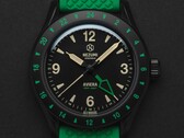 Het Nezumi Aviera horloge heeft een Miyota kaliber 9075 automatisch GMT uurwerk (Afbeelding bron: Nezumi Studios)