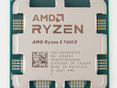 De Ryzen 5 7600X heeft 6 kernen en 12 threads. (Bron: Notebookcheck)